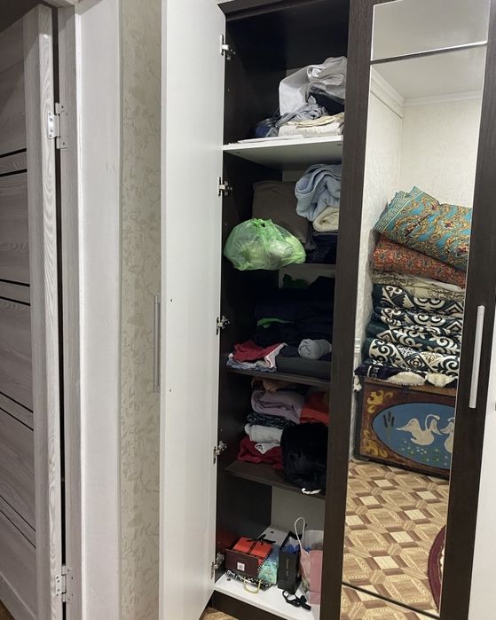 Продам вместительный шкаф