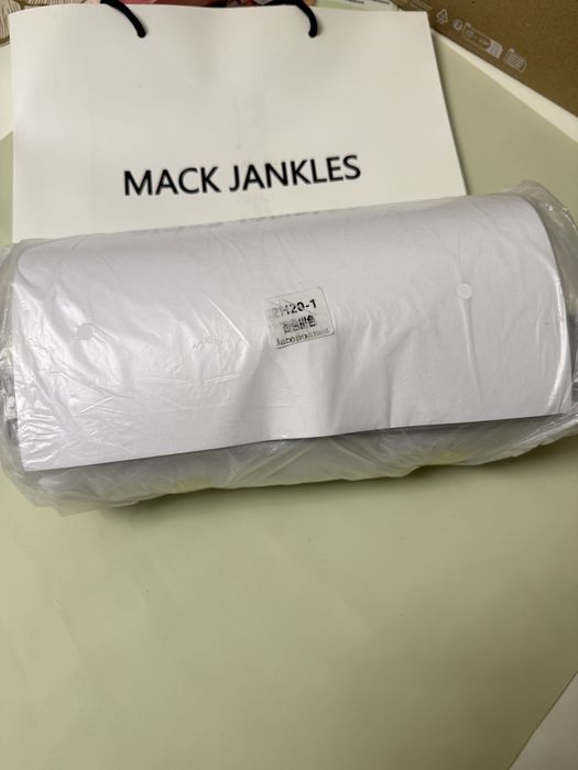 В наличии сумочка люксовая