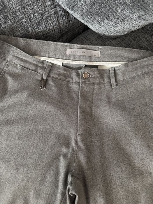 Pantalon Zara Barbati  marime 44 Pret : 49 lei