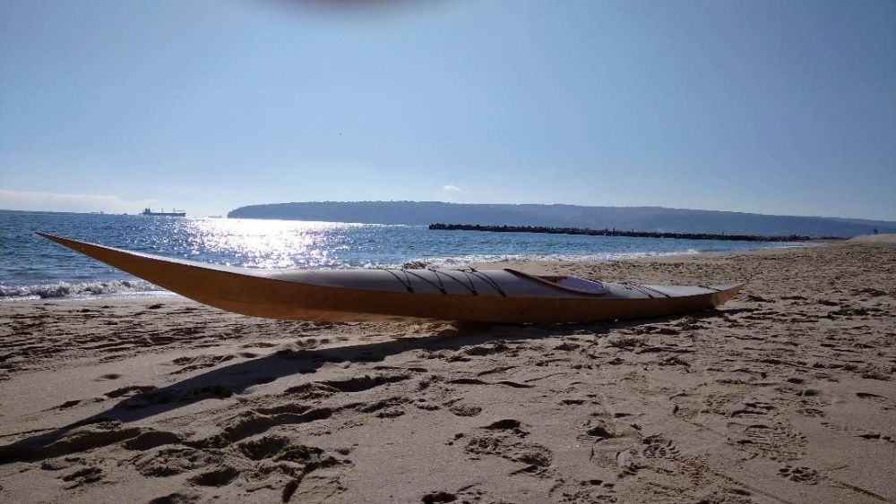 туристически каяк ръчна изработка - коледно намаление!