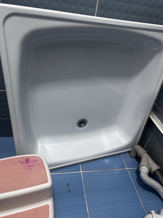 Душевой поддон в хорошем состояний