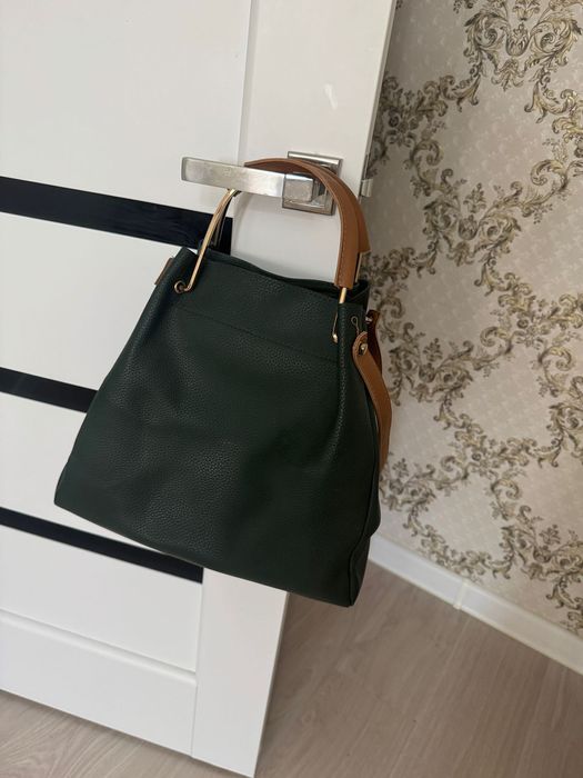 Сумки новые по 7500 тг