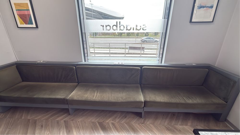 Продаются диваны встроеные.