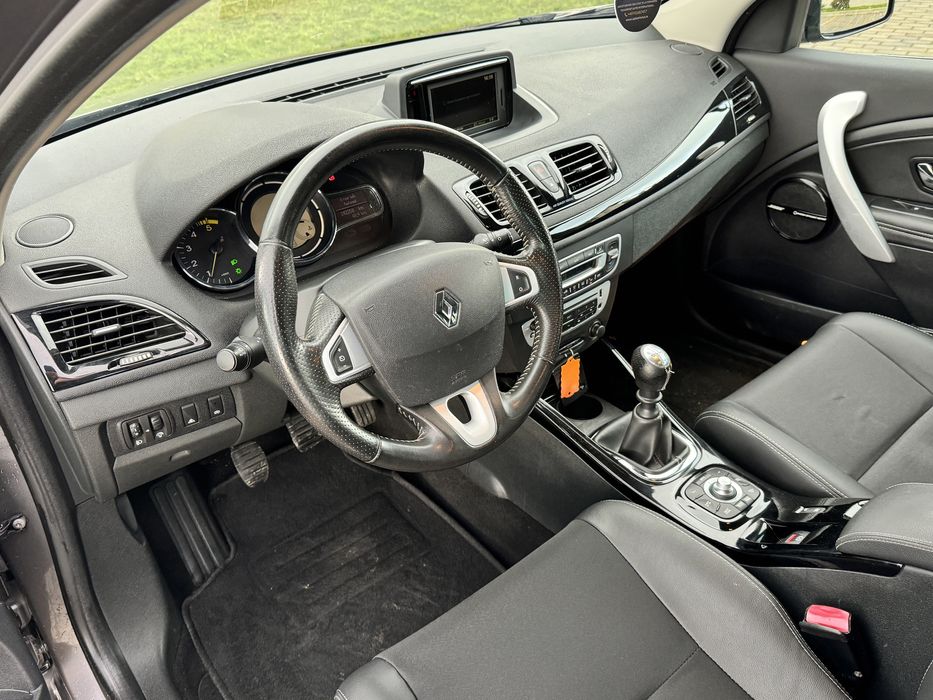 RENAULT MEGANE - 1.5dCi - 110CP - 2012 - E5 - BOSE EDITION