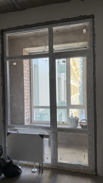 Балконная перегородка с дверью