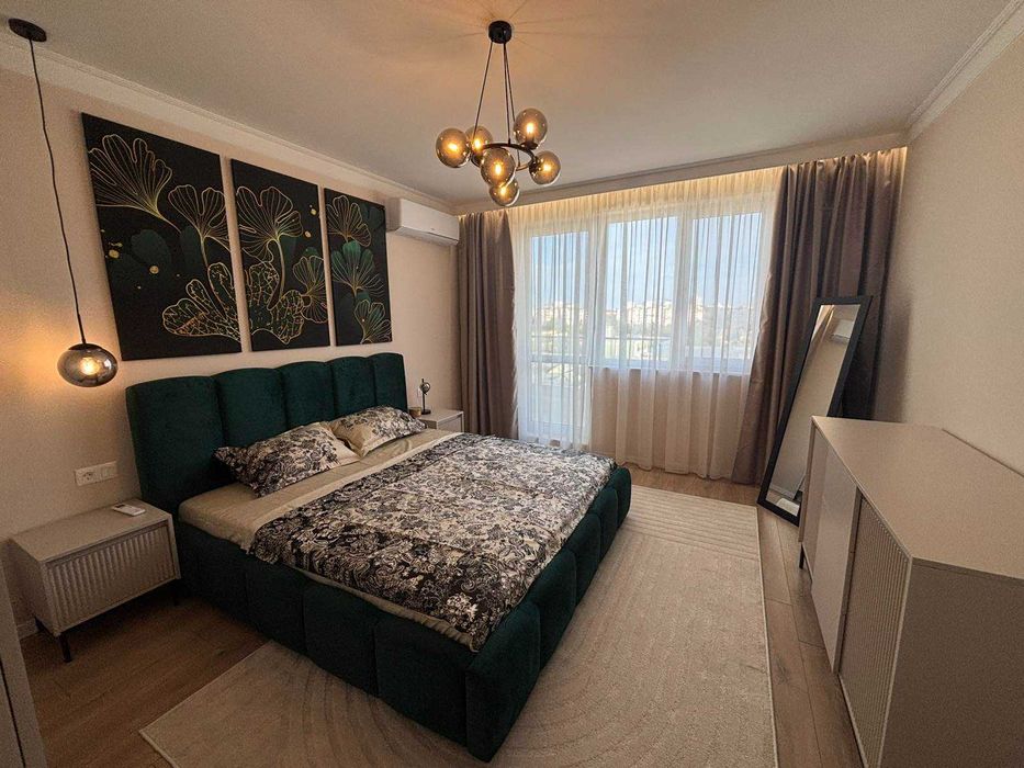 Дава се под наем Тристаен апартамент в Бургас, Славейков - 136 кв.м за 1500 € - Снимка #18