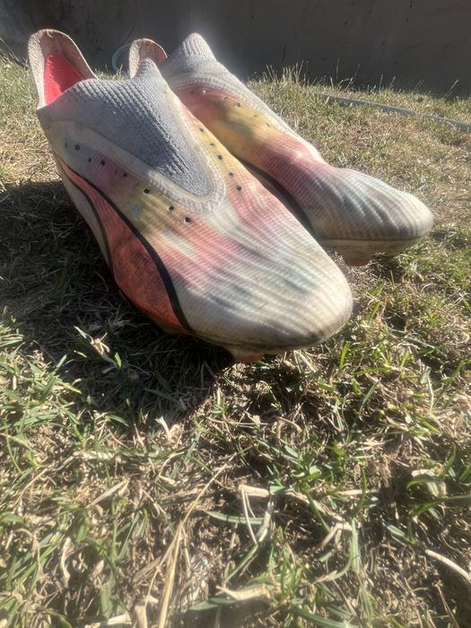 Продавам оригинални бутонки Puma Ultra, номер 43.