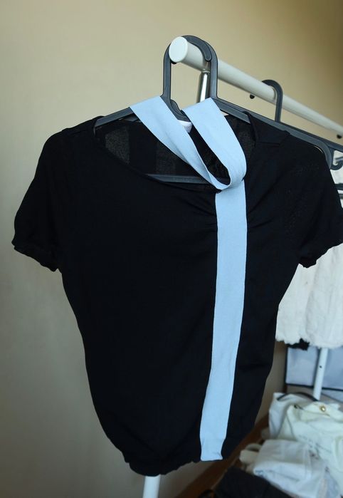 Блуза на Valentino за размер ХС