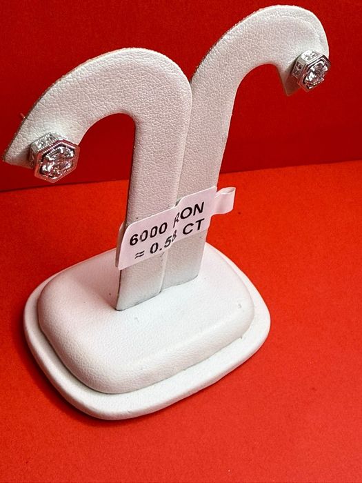 Cercei cu pietre prețioase din aur de 14K Amanet BKG