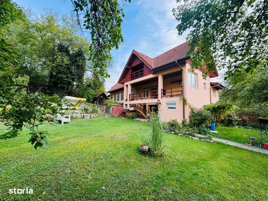 Casa (vila) de vanzare com. Varfuri|Suvita jud Dambovita teren 6000 mp