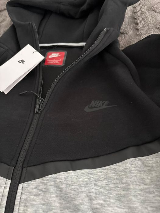 Bluza Nike Tech Negru-Gri