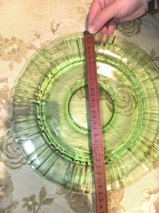 Стъклен поднос (НОВ)