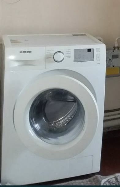 Стиральная машинка автомат