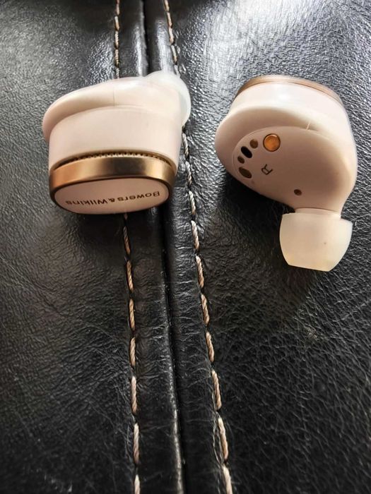 Bluetooth слушалки Bowers & Wilkins Pi8