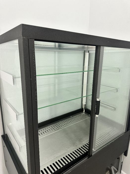 Продается холодильник