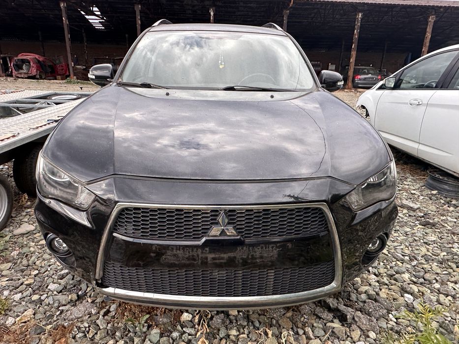 Мицубиши Аутлендър / Mitsubishi Outlander НА ЧАСТИ