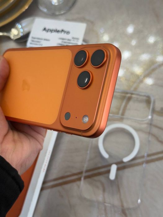 Iphone 17 pro max srochna orange