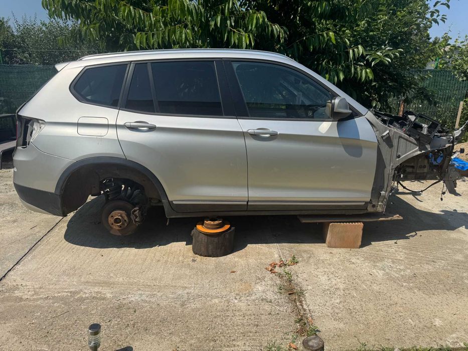 Dezmembrez bmw x3 f25 20d 184cp