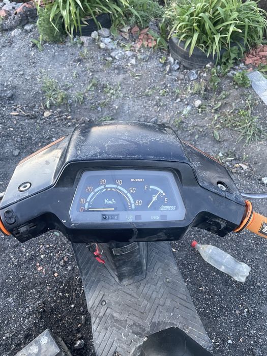 Продам скутер сузуки