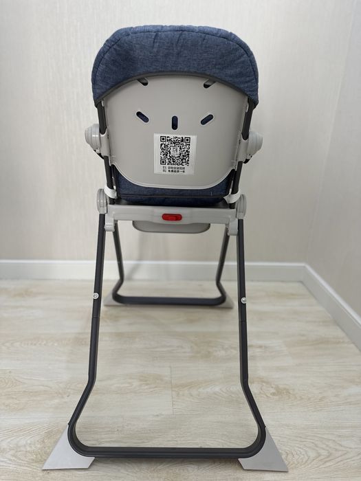 Стул для кормления фирма AING