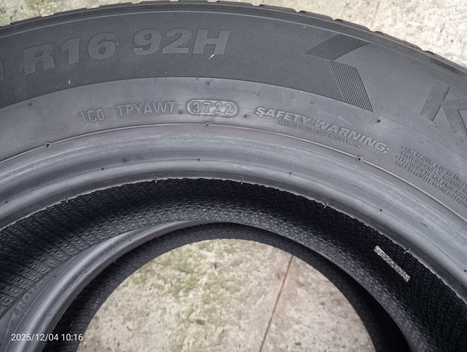 Set 4 anvelope iarnă 205/60 R16 Kumho WP52 M+S 92H DOT 3722