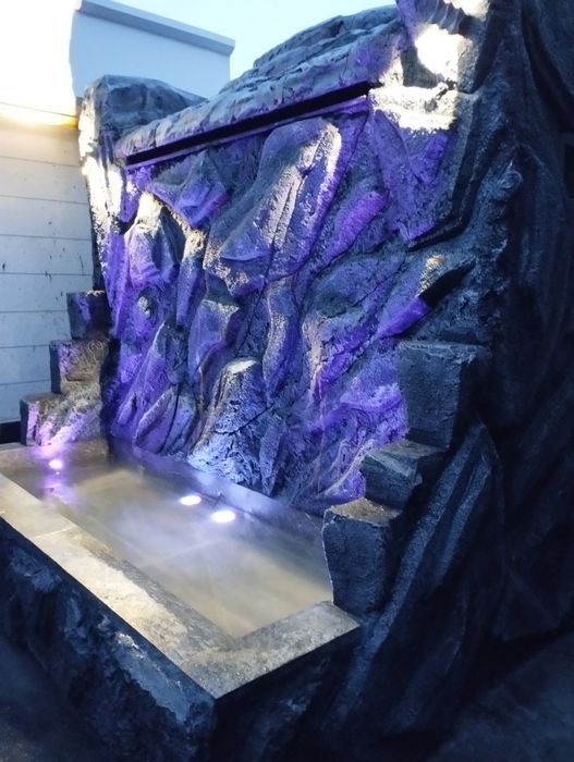 бассейны, водопады.