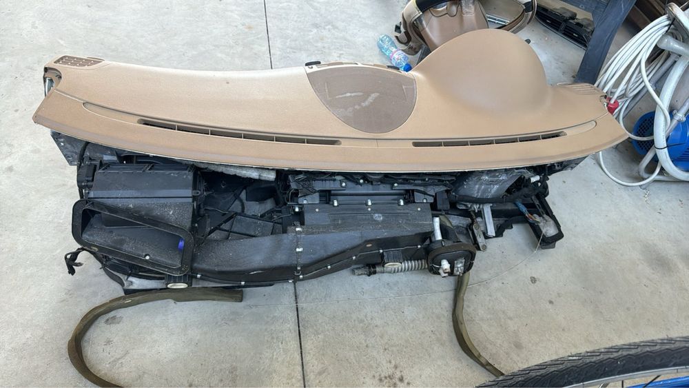 Арматурно табло W 211 ARB