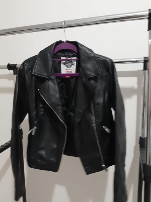 Продам кожаную куртку