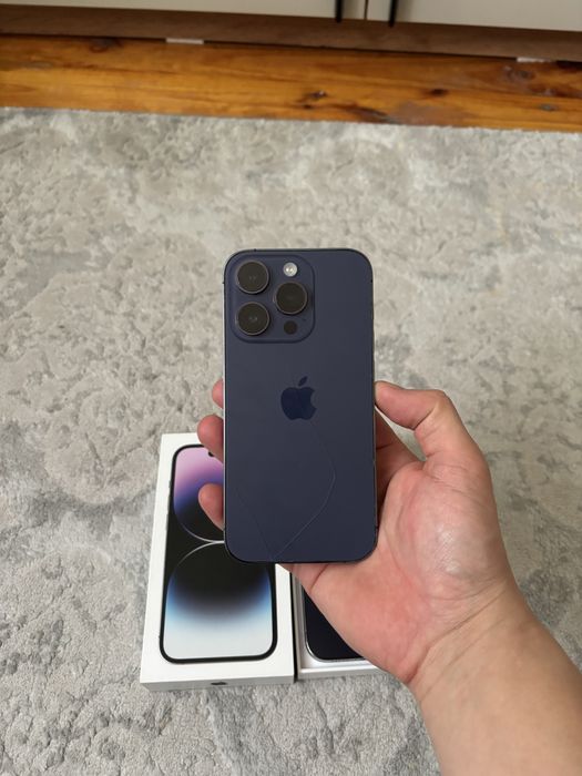 Продам или обменяю iphone 14 pro (заблокирован)