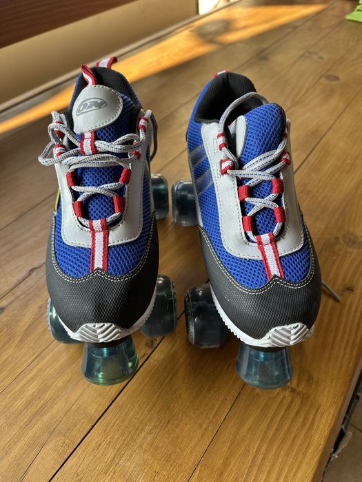 Patine cu role de silicon