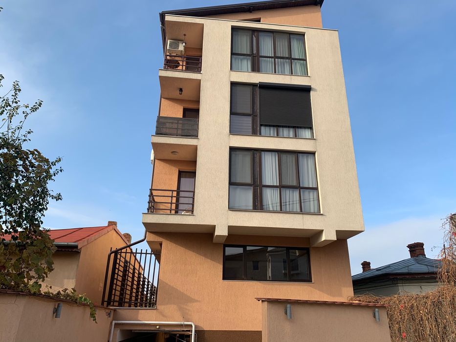 Baneasa Ap 3 Cam Mansarda 130mpu Db Gherea