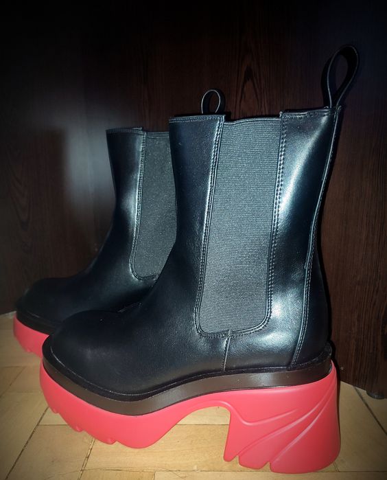 Зимни боти/чисто нови