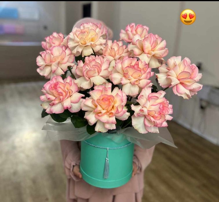 Букеты доставка цветов розы