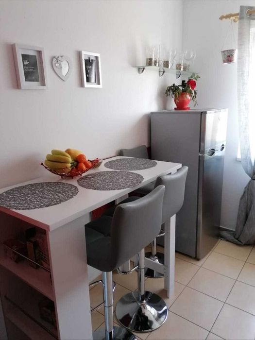 Vand apartament cu 2 camere transformat in 3 rezidential Confort City