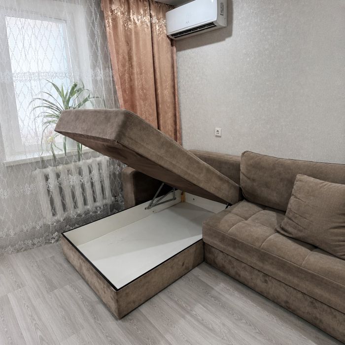 Продам Угловой Диван б/у
