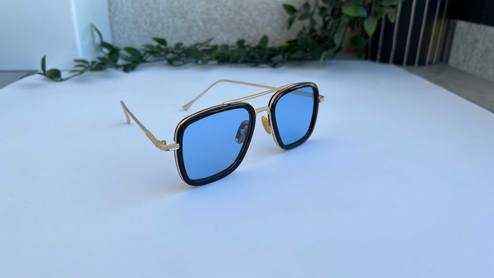 Ochelari de soare Dita Flight Style - Rama aurie Lentile negre