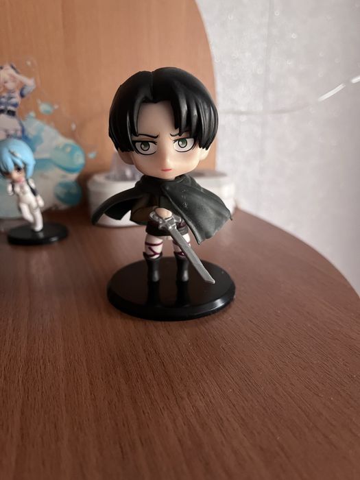 Продам аниме фигурки