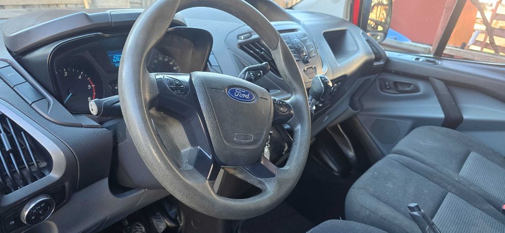 Ford Transit Custom din 2013, motor 2.2 TDCI (125 CP), 212XXX/KM, 6+1
