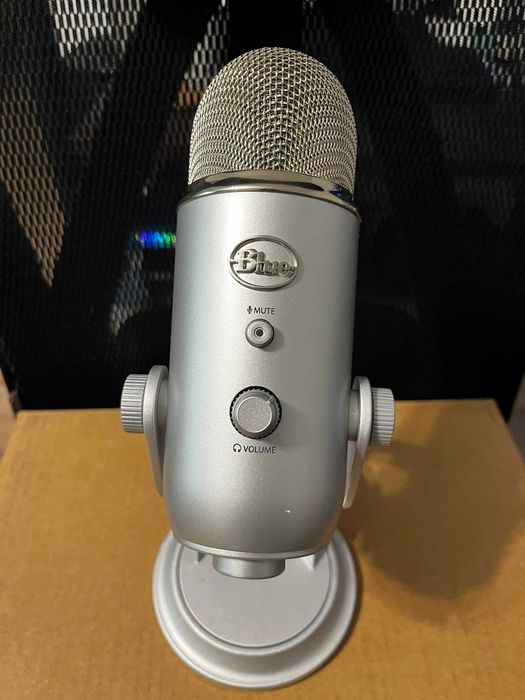Microfon Blue Yeti