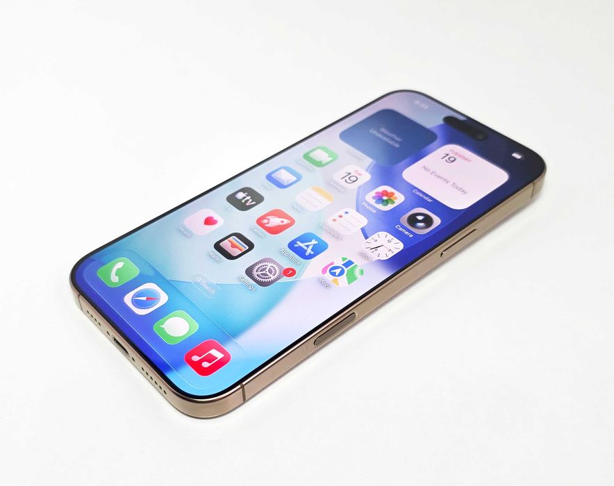 Phone 16 Pro Max 256GB Desert Titanium