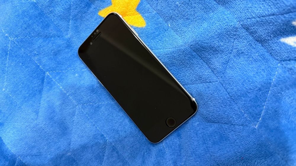 Айфон se 100% 128gb