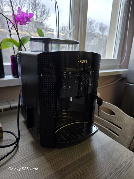 Кафеавтомат KRUPS EA81