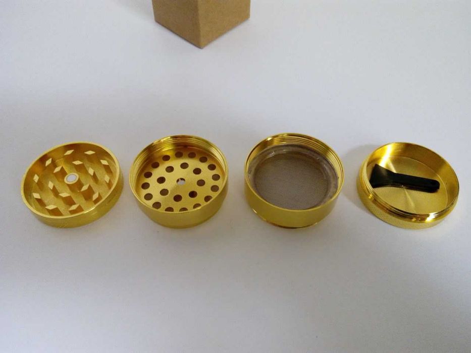 мельница для табака GOLD
