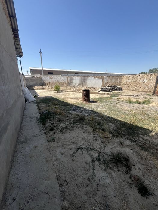 Yer sotiladi 2.5 sotix