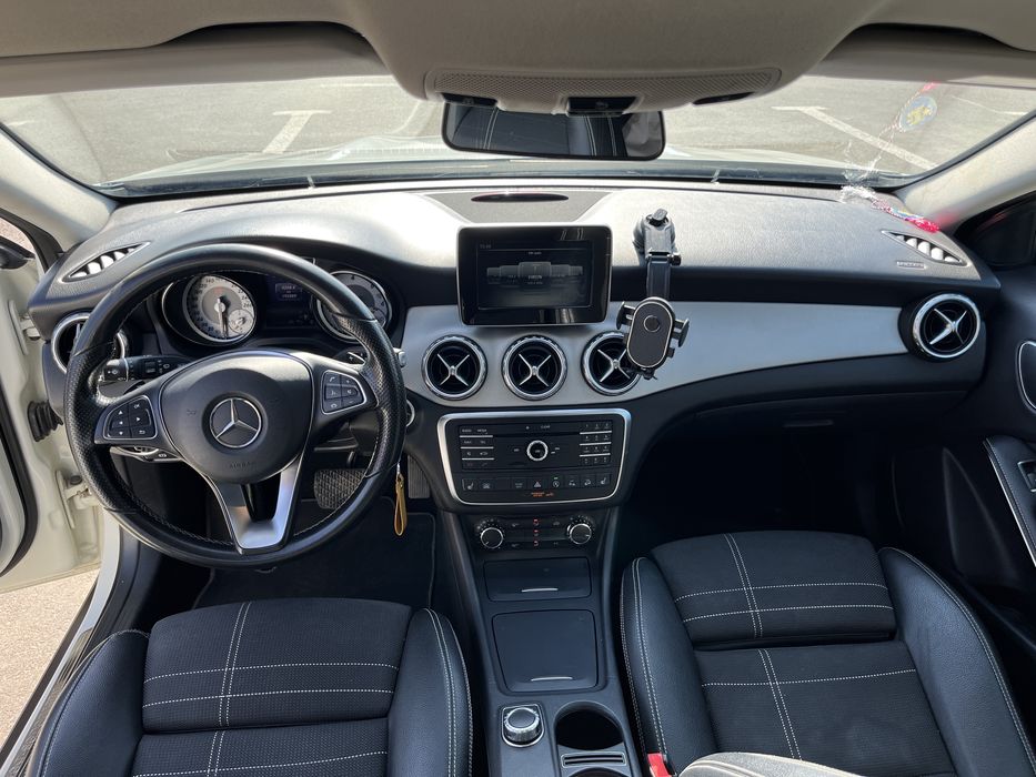 Mercedes GLA 200d 2016