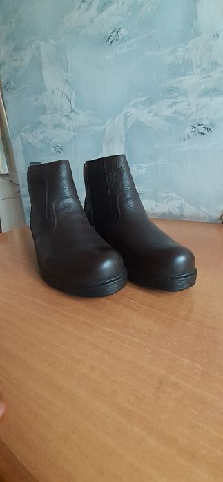 Продам сапоги мужские