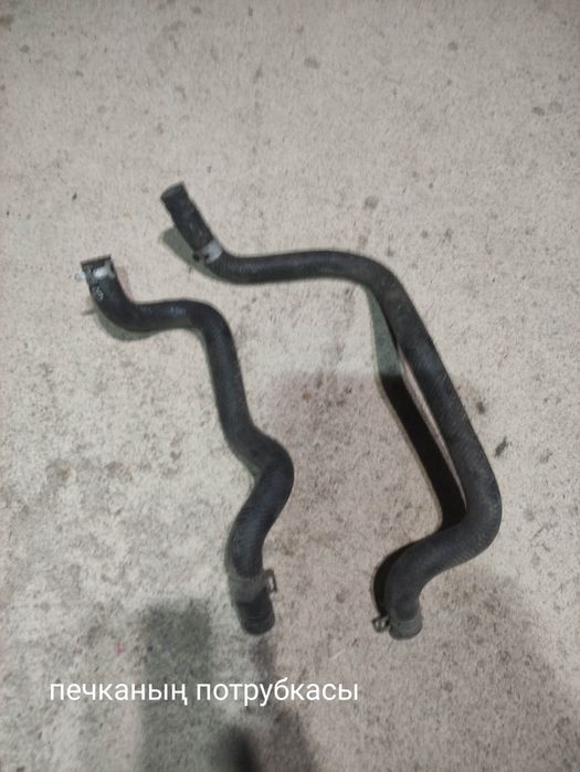 Продам запчасти на Мазда кронос