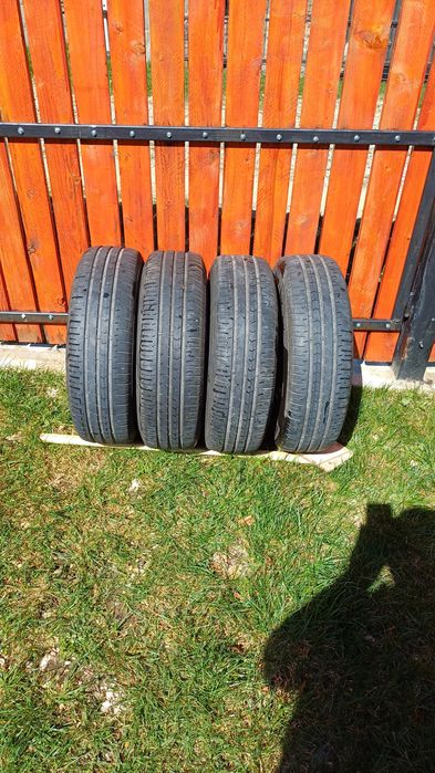 Anvelope vara continental 185 70 14 H  cu jante si capace vw polo,sko