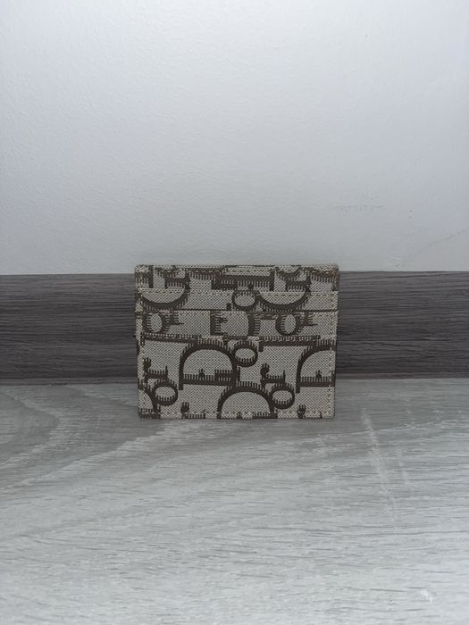 card holder dior