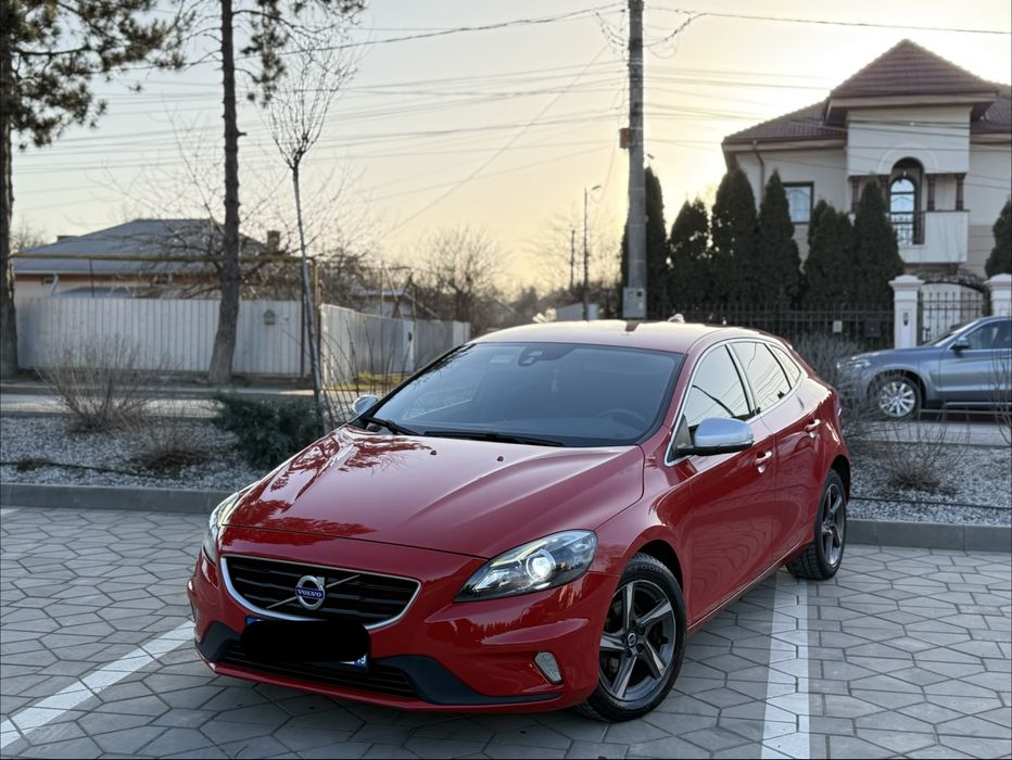 Volvo V40 R-Design 2016